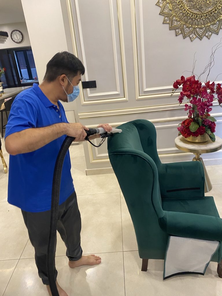 Sofa upholstery cleaning in Canary Garden, Klang 

sofa cleaning Klang